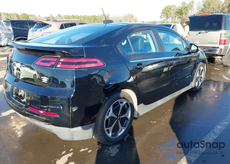 2015 Chevrolet Volt z USA, uszkodzony, nr VIN 1G1RB6E49FU117201